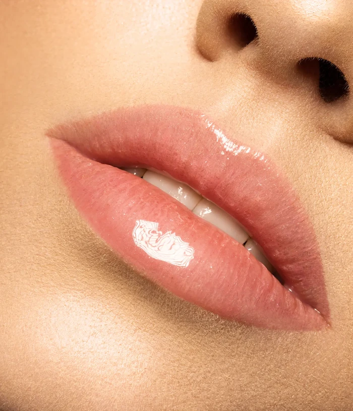 Lip Blushing